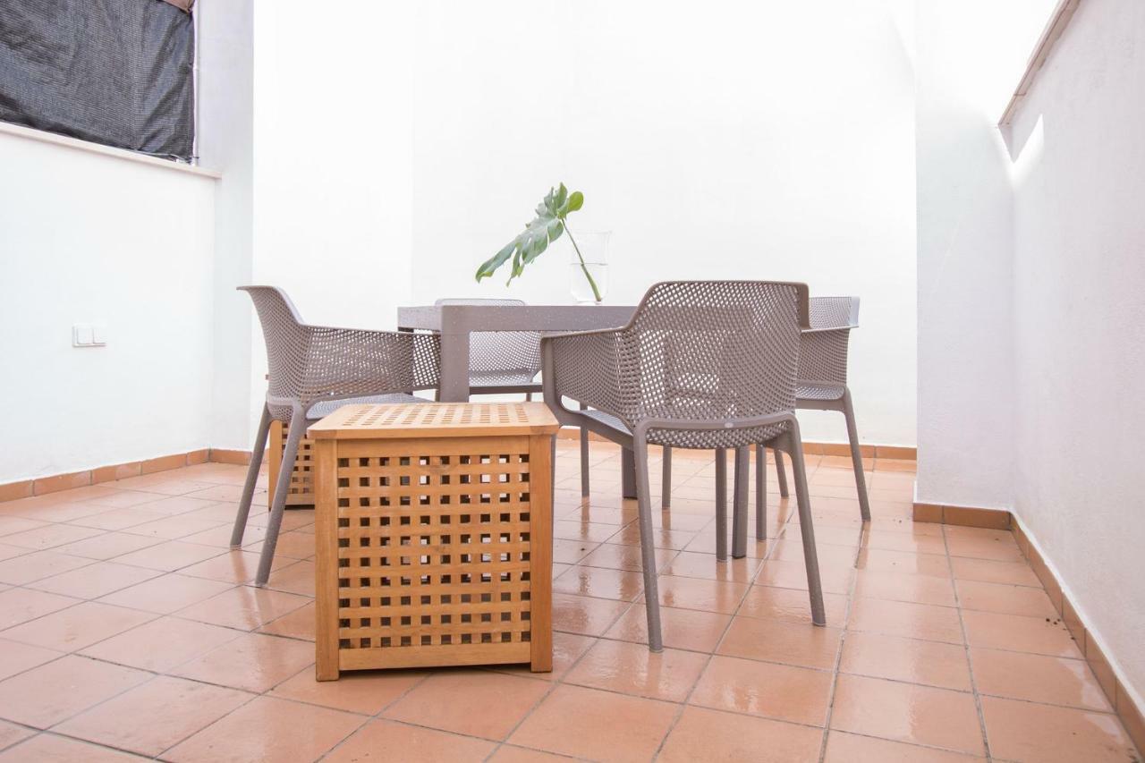 Murallas De Sevilla Apartamento Con Garaje 4 Pax — Photos 1