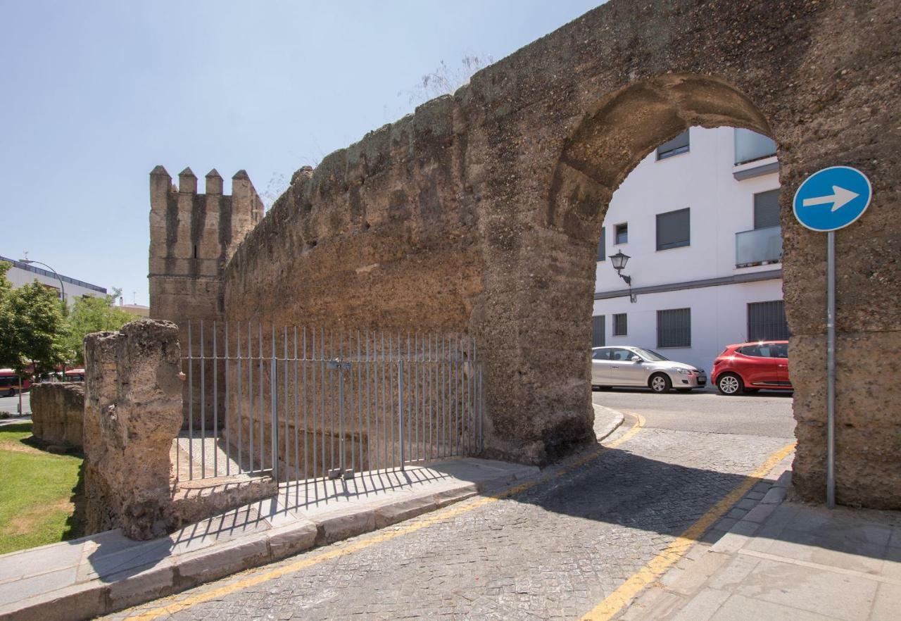 Murallas De Sevilla Apartamento Con Garaje 4 Pax, Seville